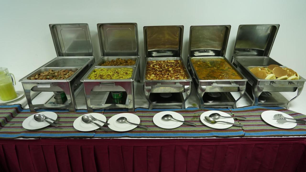 Asia Pacific Hotel Dhaka Buitenkant foto