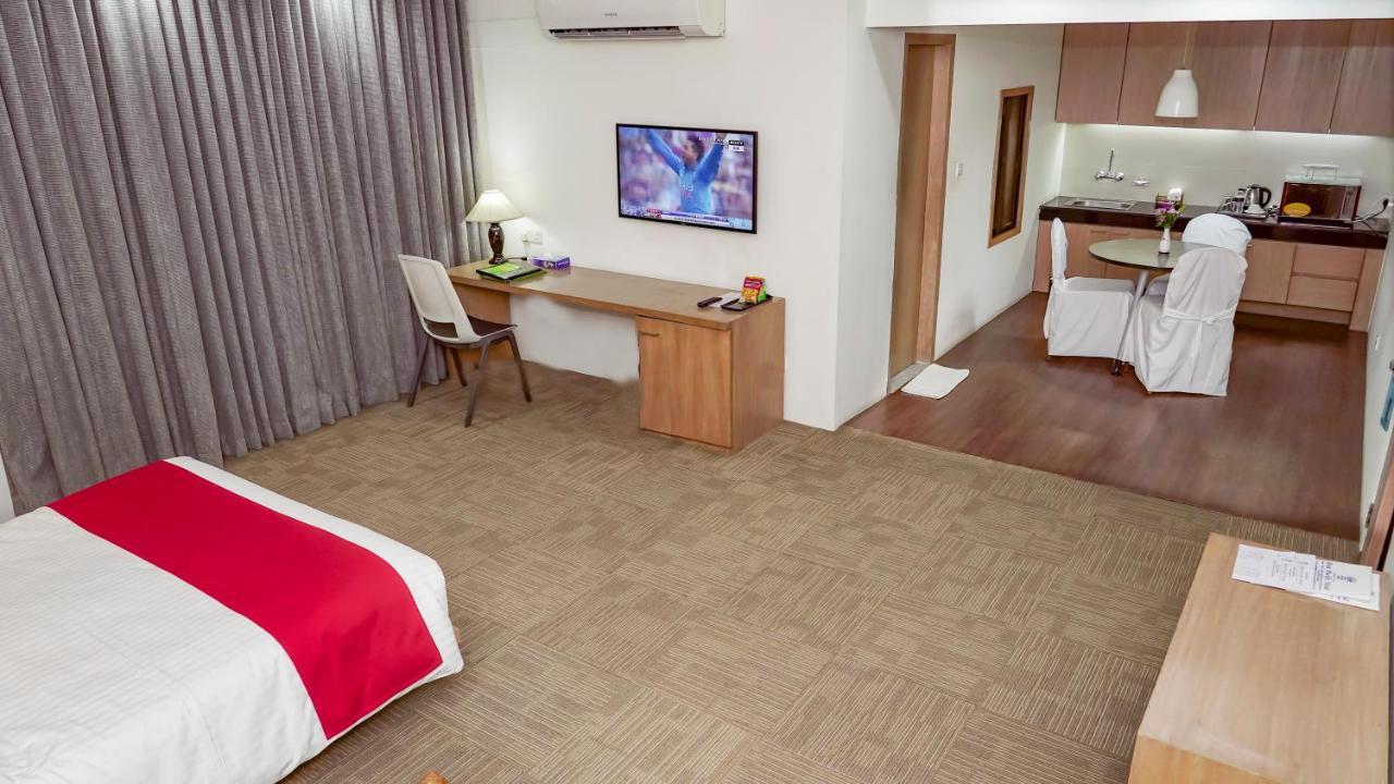Asia Pacific Hotel Dhaka Buitenkant foto