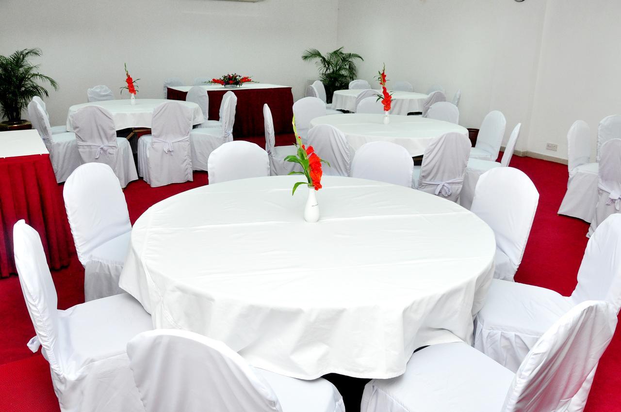 Asia Pacific Hotel Dhaka Buitenkant foto