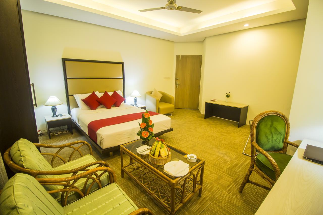 Asia Pacific Hotel Dhaka Buitenkant foto